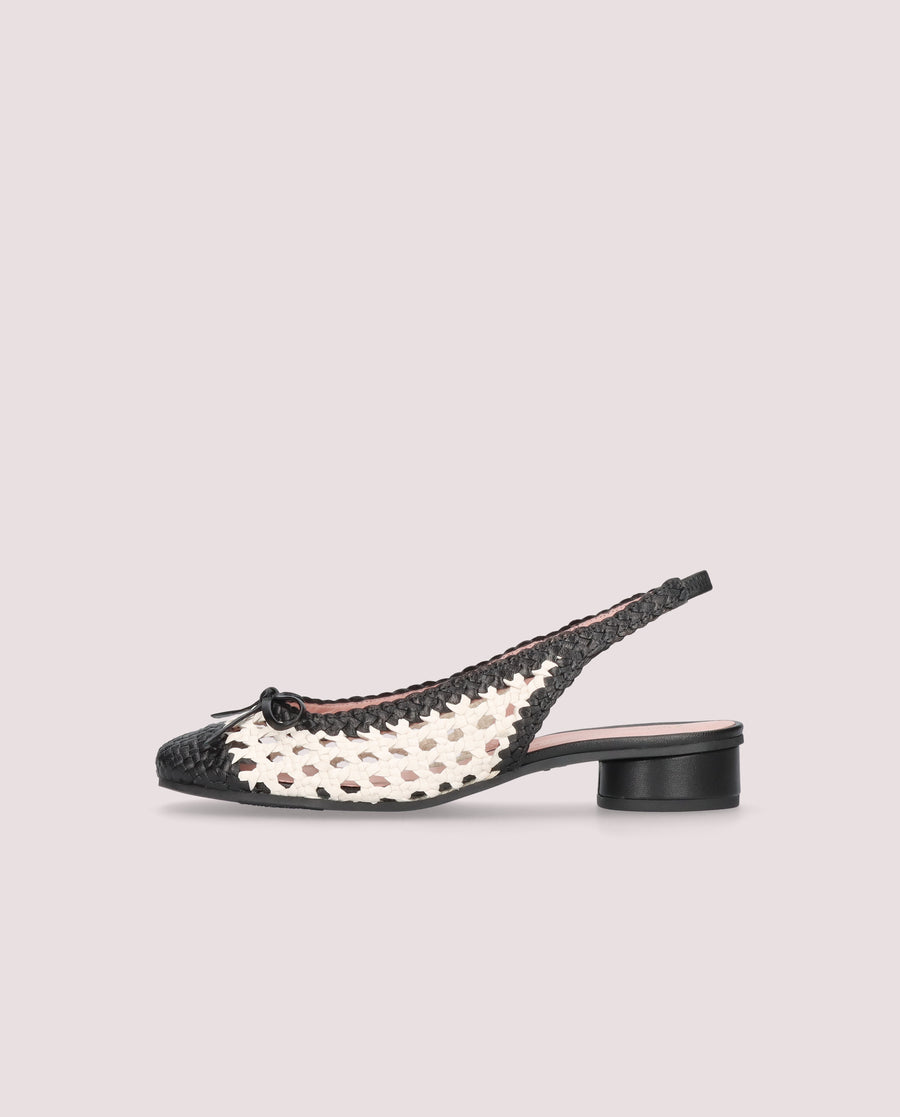 ODETTE CHESS NEGRO BLANCO