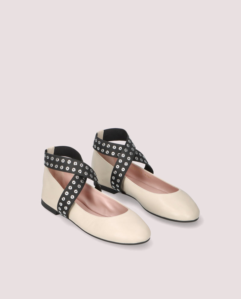 BALLERINAS NICOLE BLANCAS TACHAS