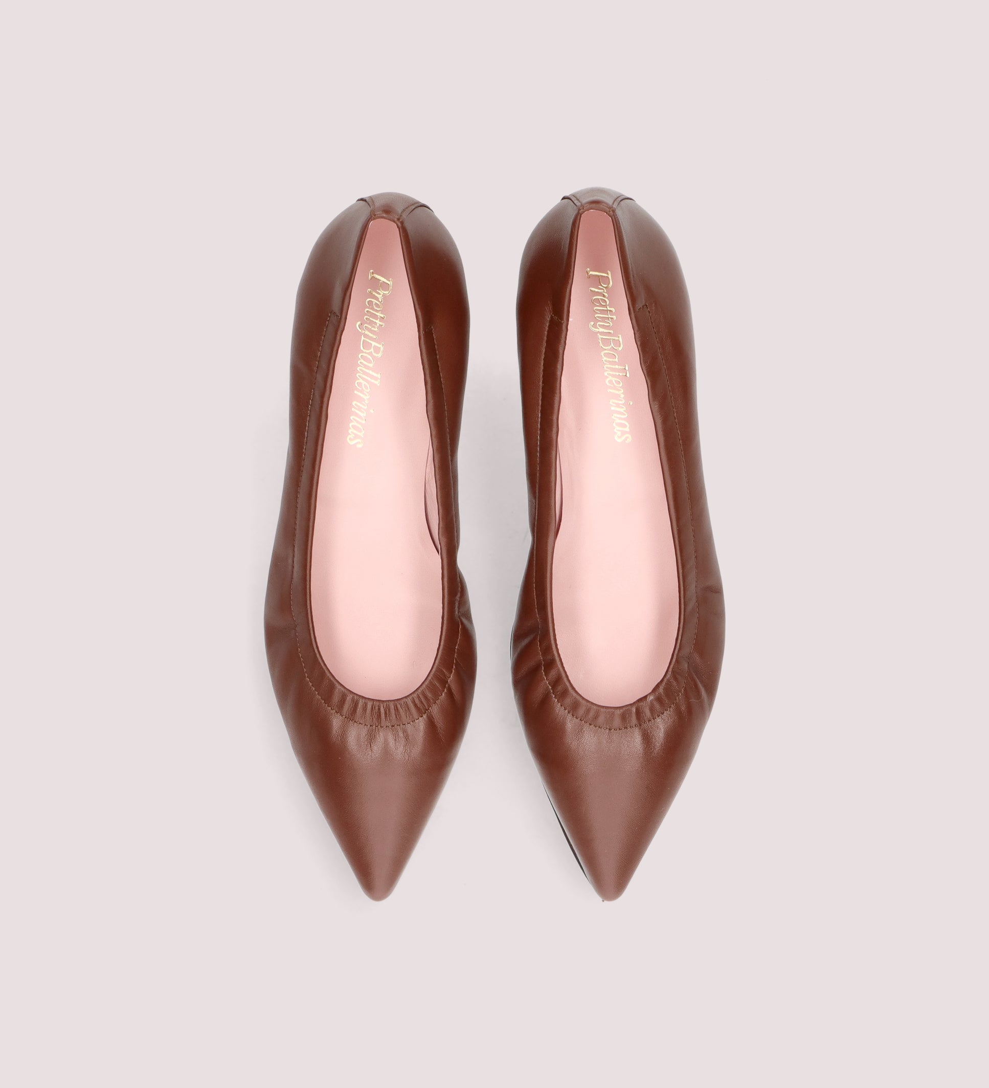 SALÓN KENDALL TERRA KITTEN HEEL